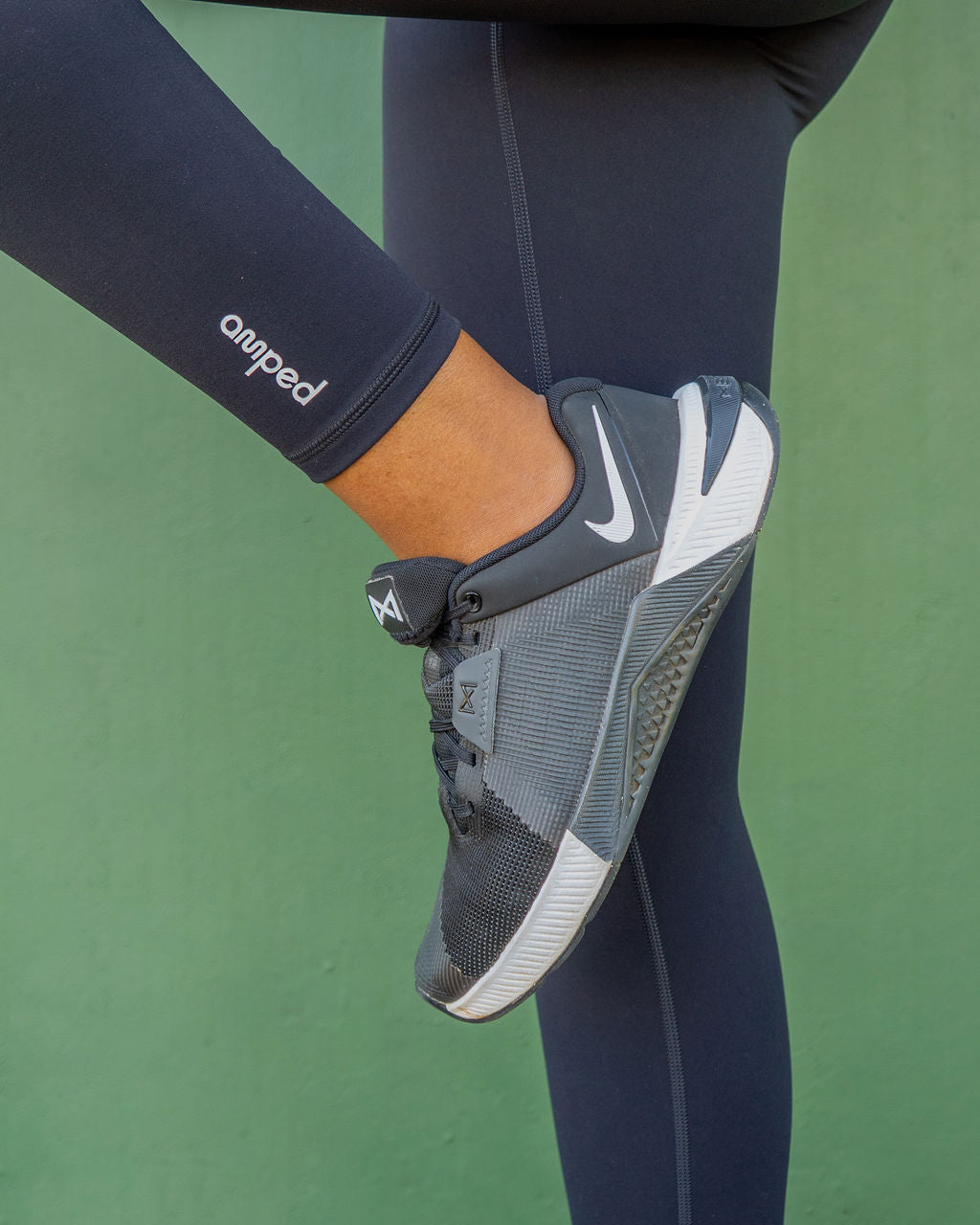 The Flow Performance Tights